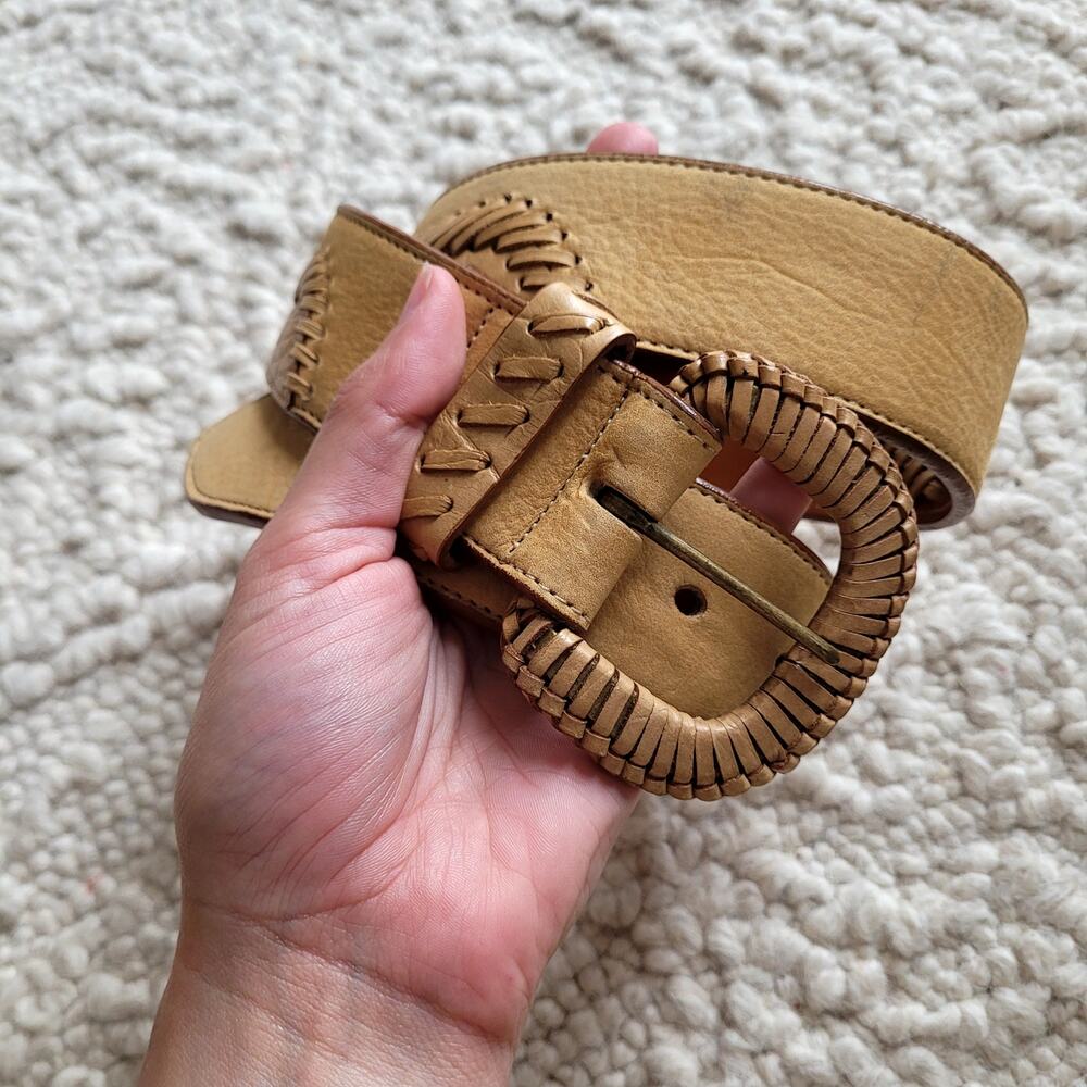 Vtg JOAN AND DAVID leather Belt in Natural beige Sz M